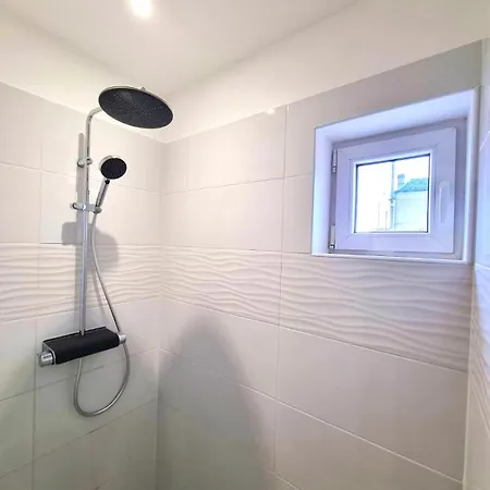 Gare - Le Paon 公寓 Oissel